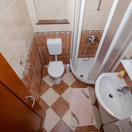 Hotel apartamentowy Dionis *